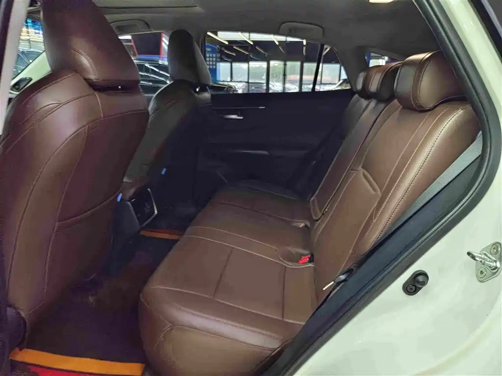Toyota Venza 2022 2022 2.0L CVT 2WD Premium