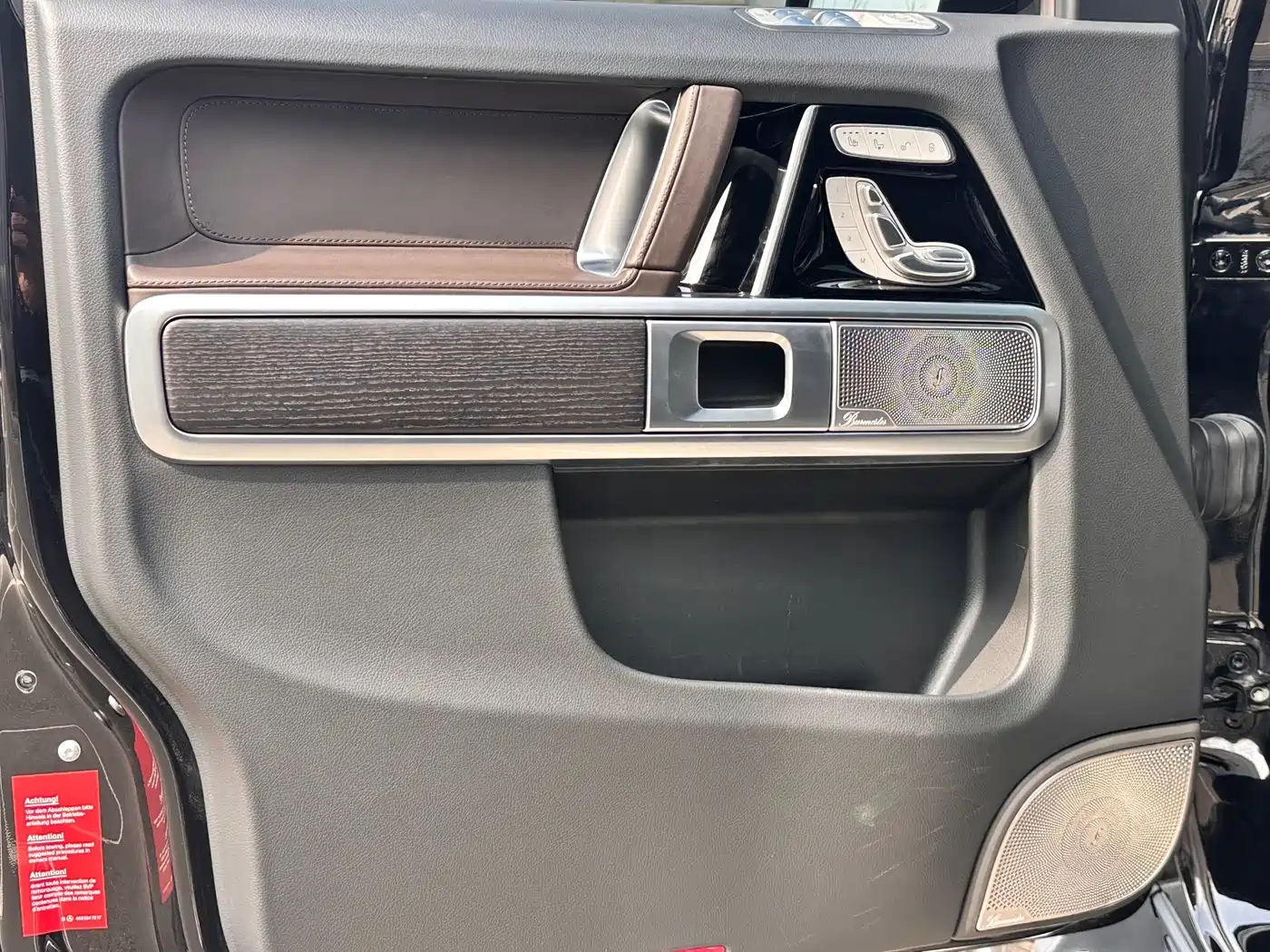 Mercedes-Benz G-Class 2023 G 500 фото 16