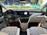 Photo 21 - Buick GL8