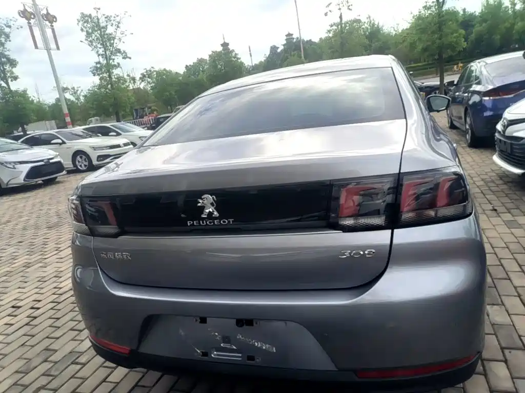 Peugeot 308 2019 2018 1.6L Auto Luxury Edition