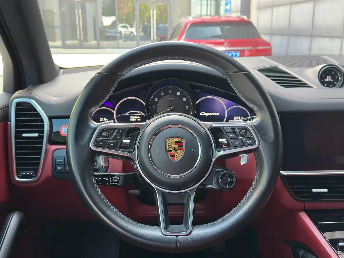 Porsche Cayenne New Energy 2022 Cayenne E-Hybrid 2.0T Platinum Edition фото 9