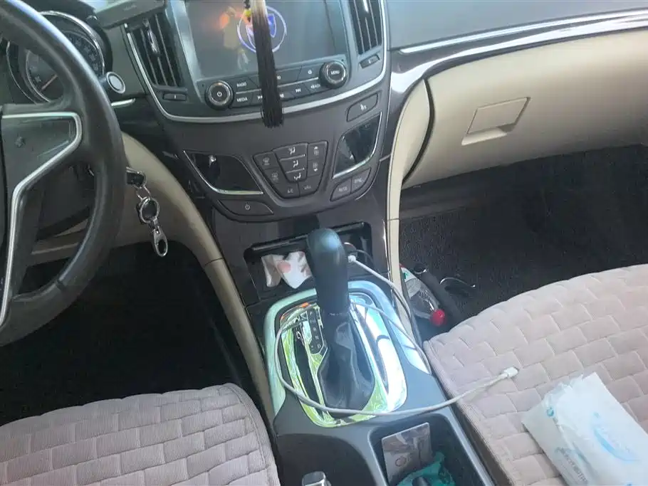 Buick Regal 2015 2.0L Leading Fashion Model фото 13