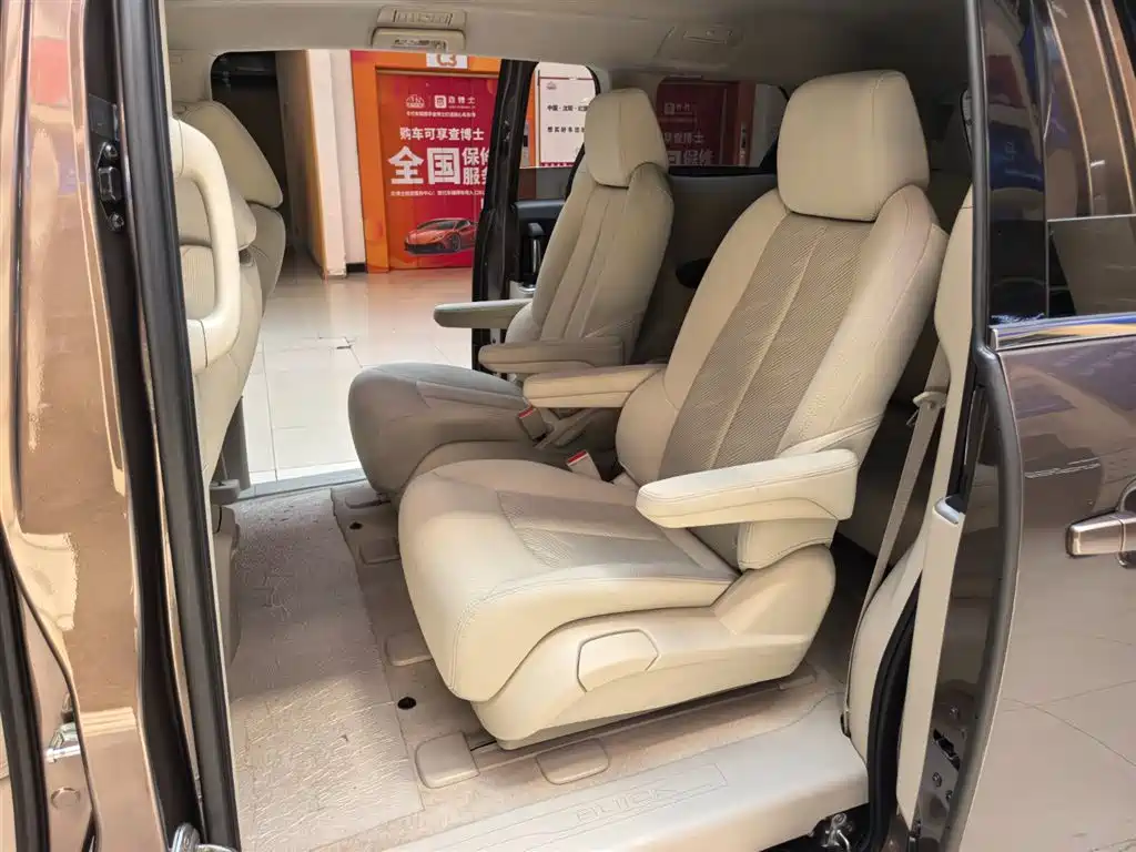 BUICK GL8