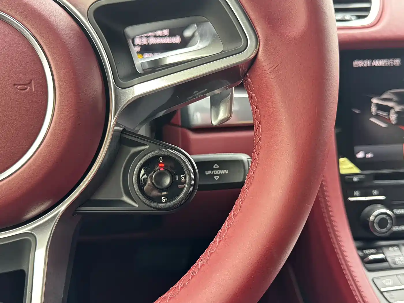 Porsche 718 2018 Cayman 2.0T фото 12