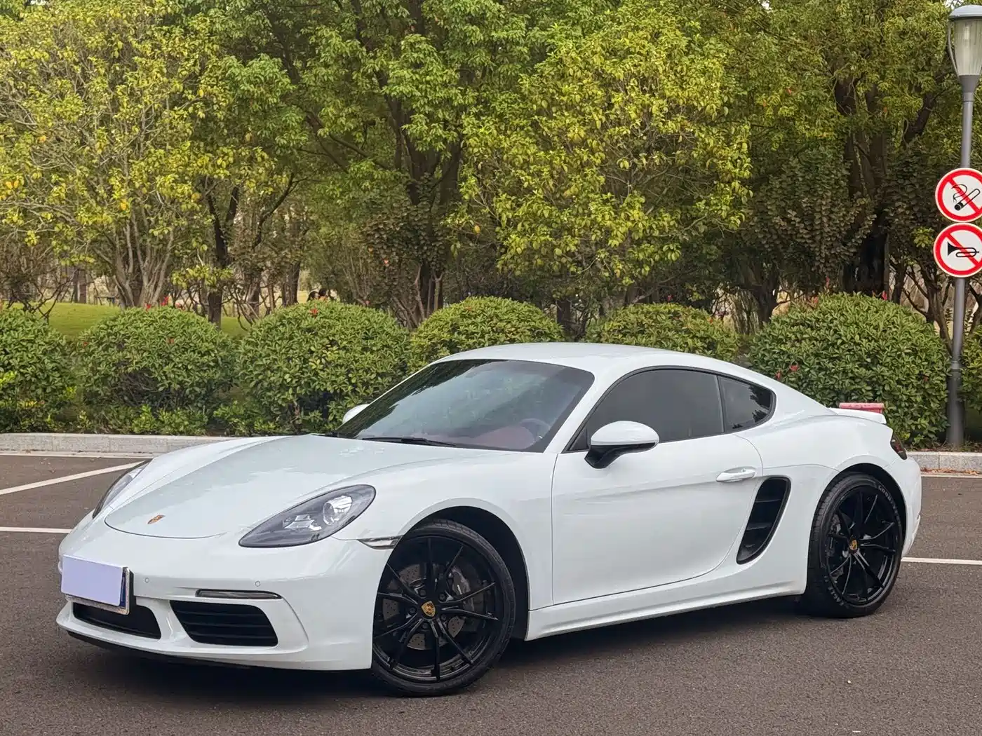 Porsche 718 2018 Cayman 2.0T