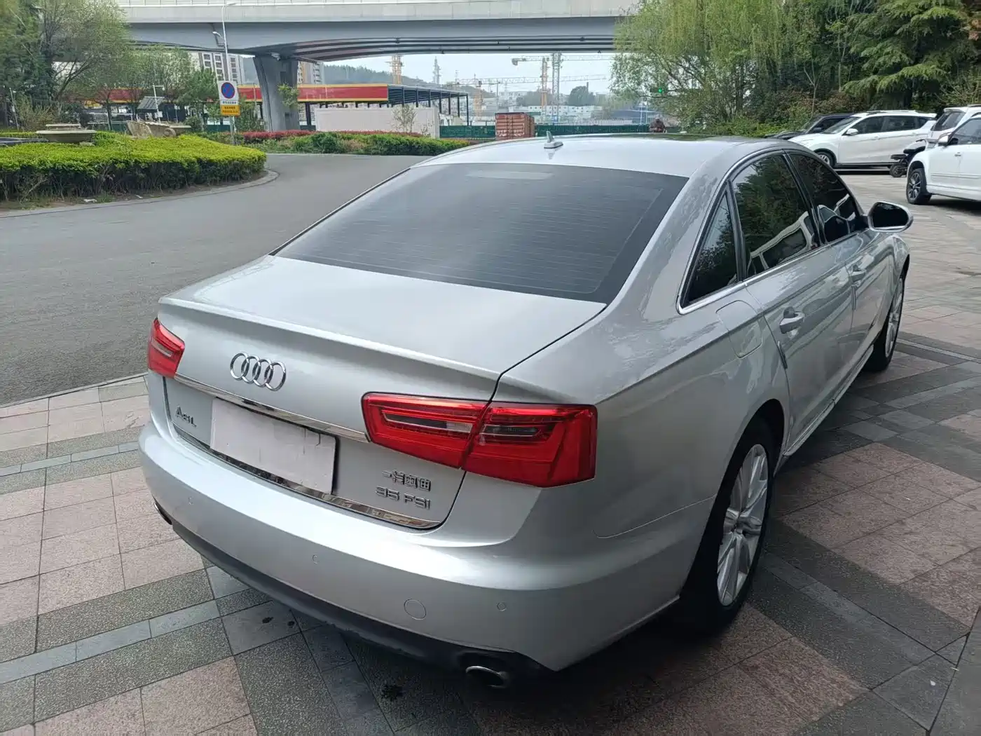 Audi A6L 2012 35 FSI Luxury фото 14