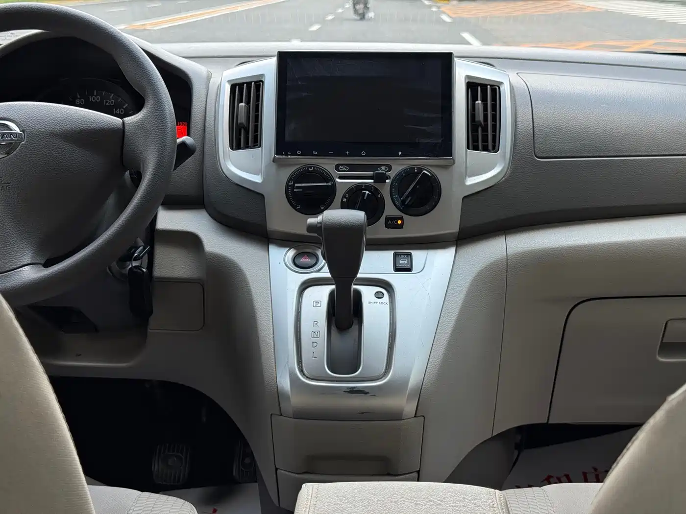 Nissan NV200 2017 2016 Facelift 1.6L CVT Luxury