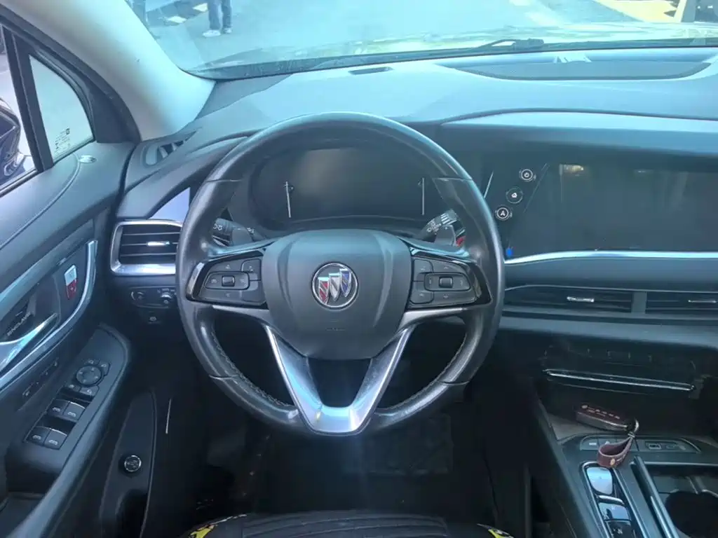 Photo 11 - Buick Enclave