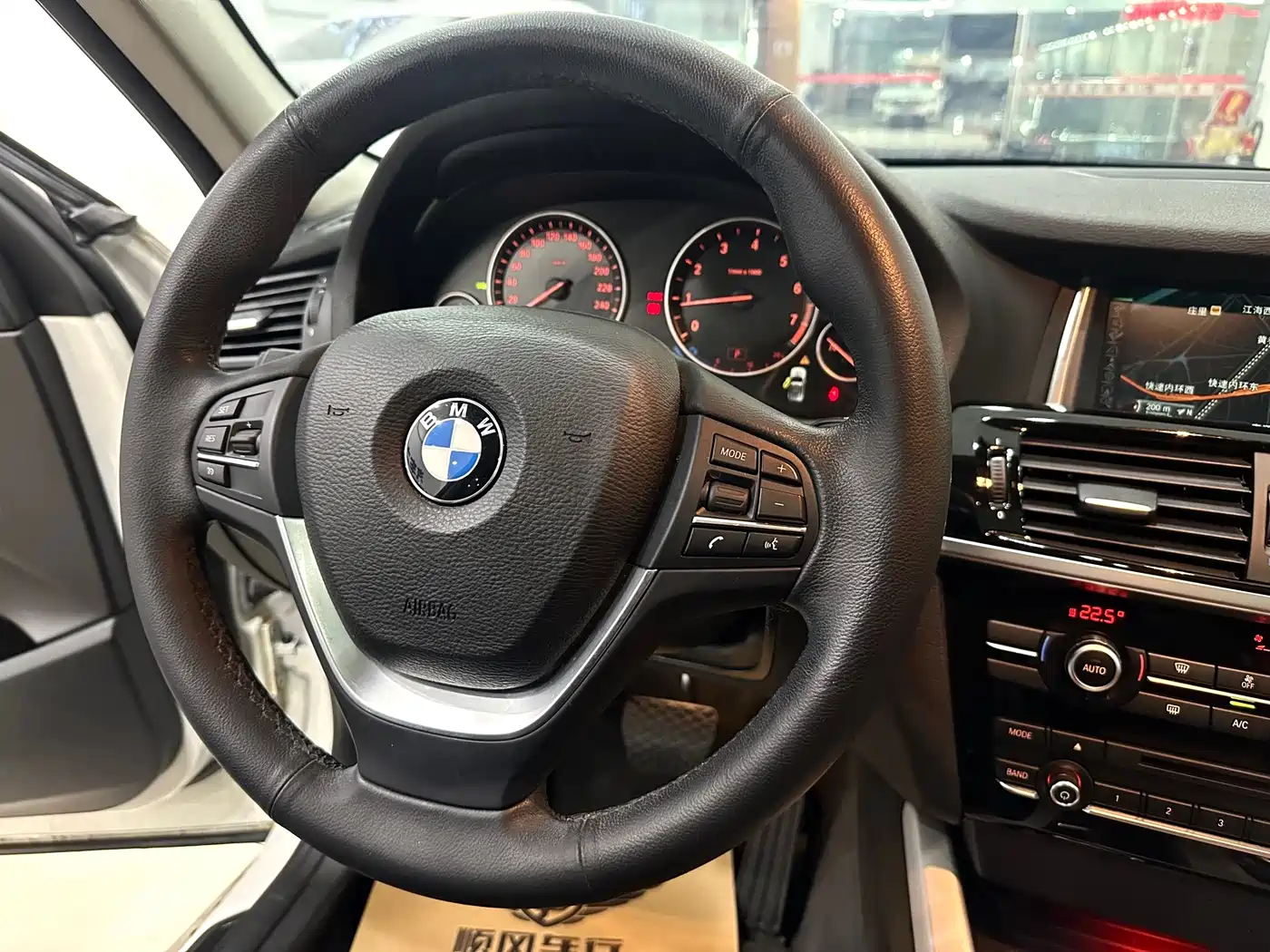 BMW X3 (Import) 2014 xDrive28i Leading Edition фото 8