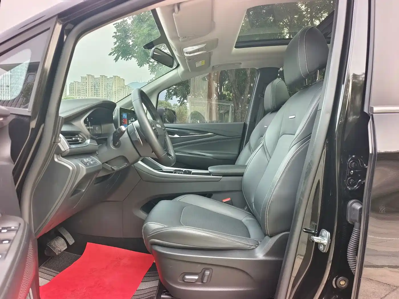 SAIC Maxus Maxus G50 2023 2023 PLUS 1.5T Automatic Cruise Edition