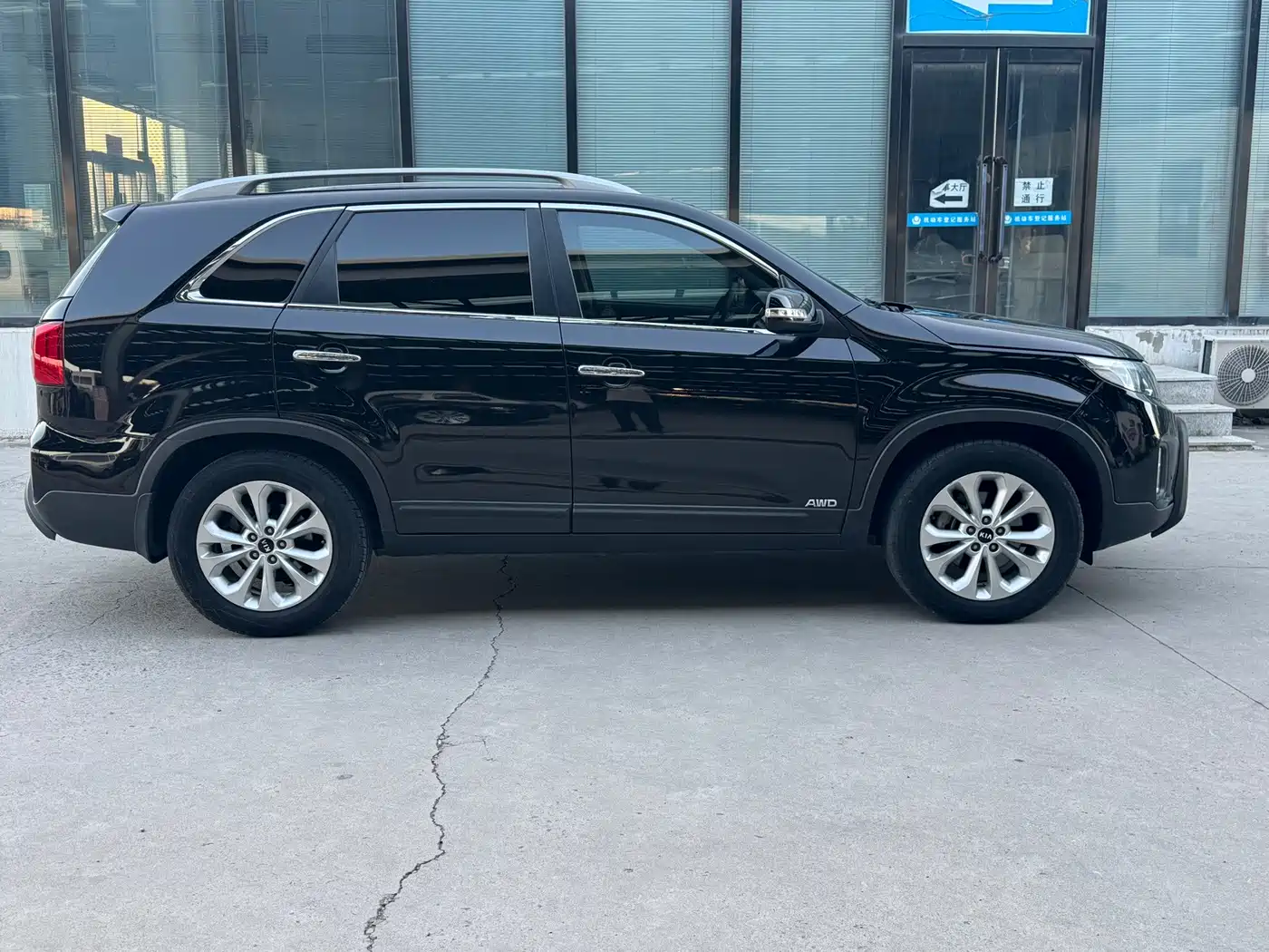 Kia Sorento 2015 2013 2.2T 5-seat Diesel Luxury Edition
