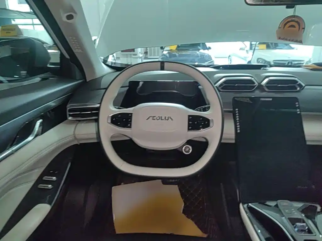 Dongfeng Aeolus Haohan 2024 2023 DH-i 1.5T Premium Edition