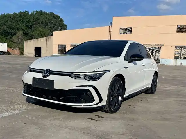 Volkswagen Golf 280TSI DSG R-Line
