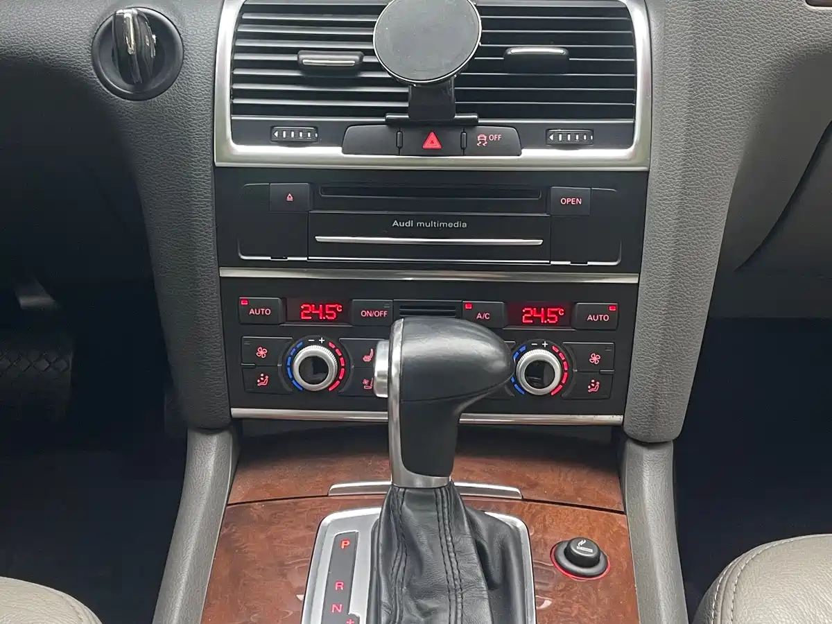 Audi Q7 2015 40 TFSI Classic Edition фото 20