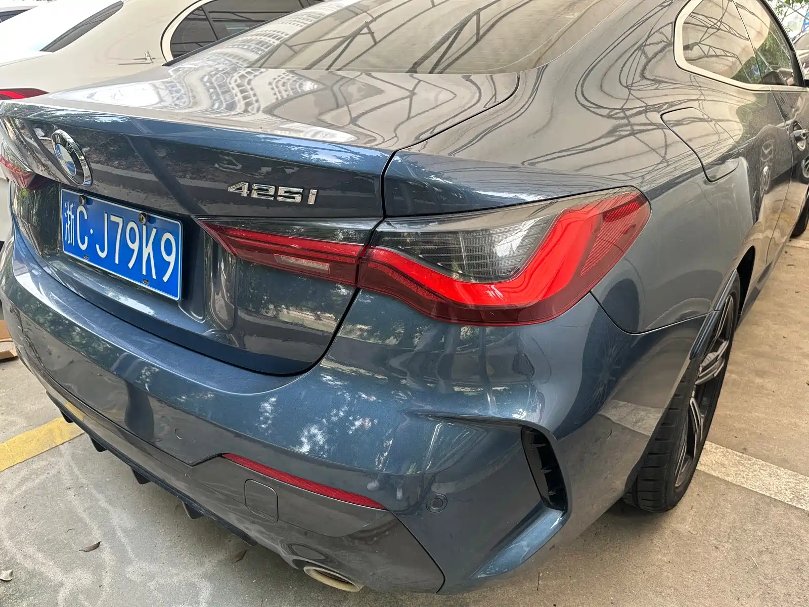Photo 6 - BMW 4 Series
