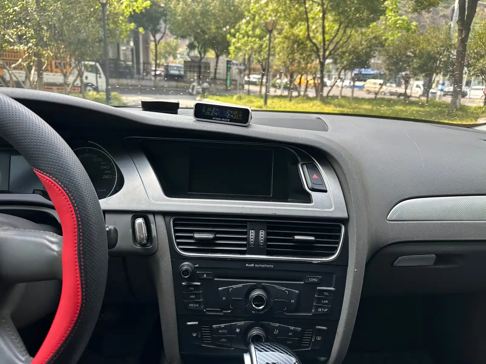 Photo 11 - Audi A4L
