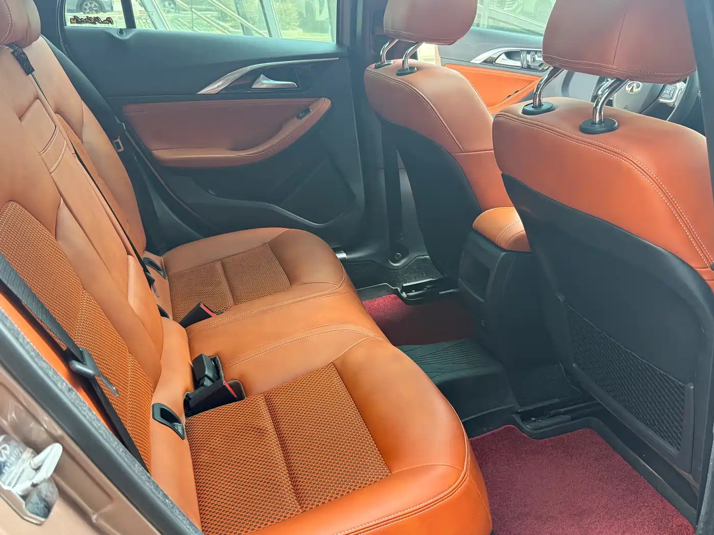 Infiniti QX30 2017 2.0T 4WD Sport Edition фото 11