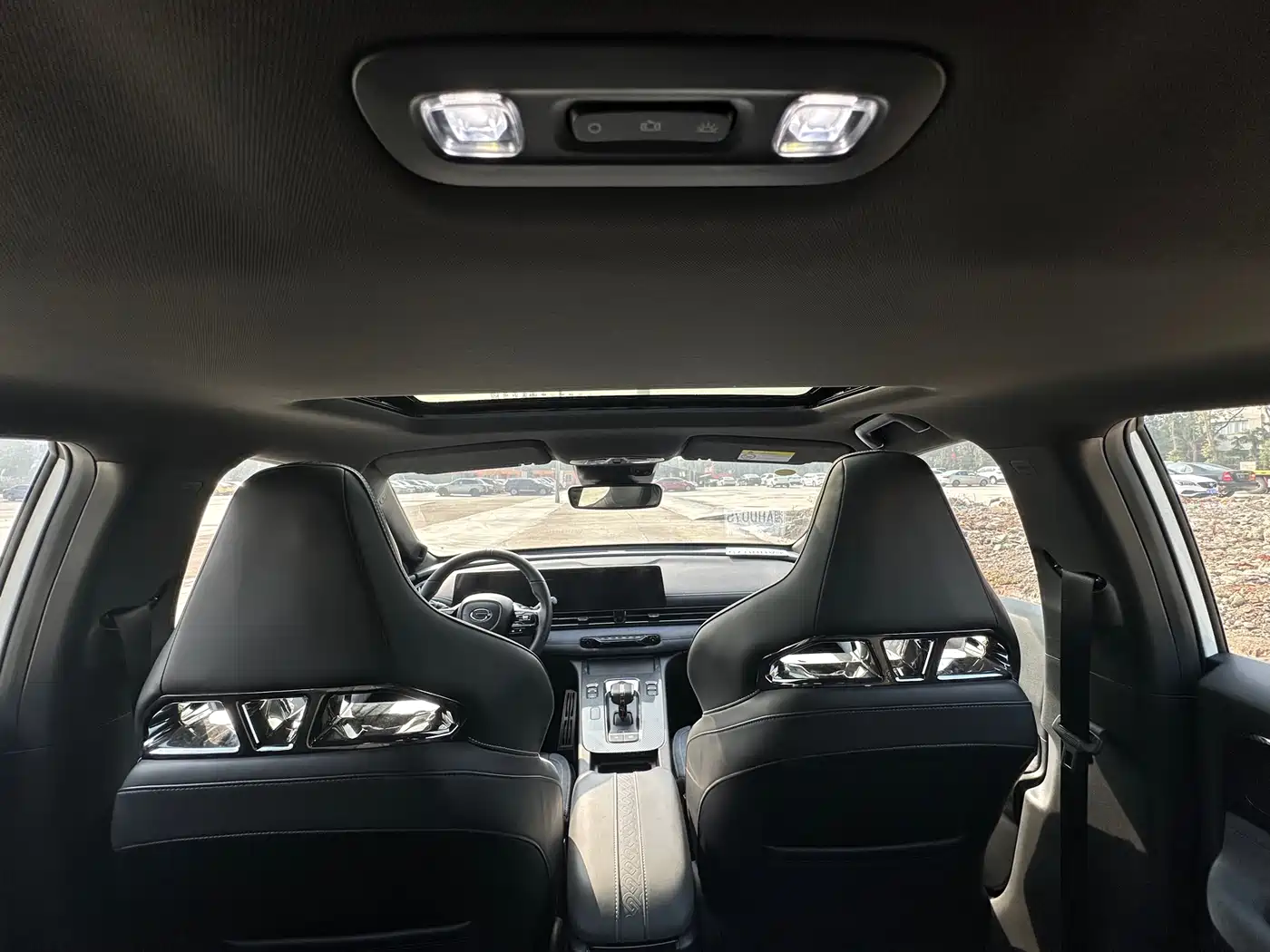 GAC Trumpchi Trumpchi Emkoo 2023 400T Auto R MAX фото 14