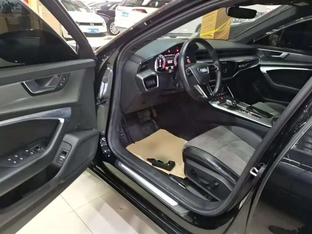 Audi A6L 2020 40 TFSI Luxury Dynamic фото 16