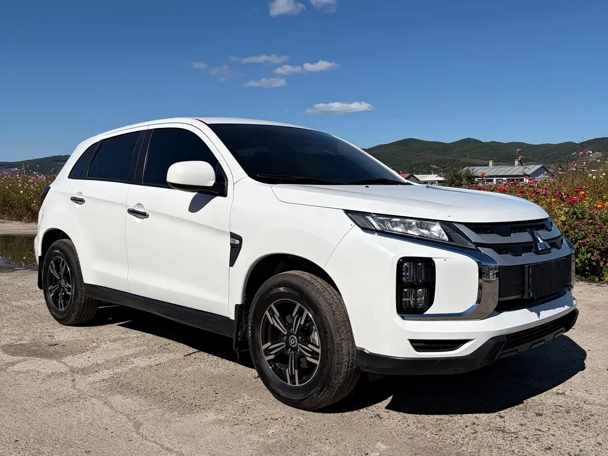 2023 Mitsubishi ASX