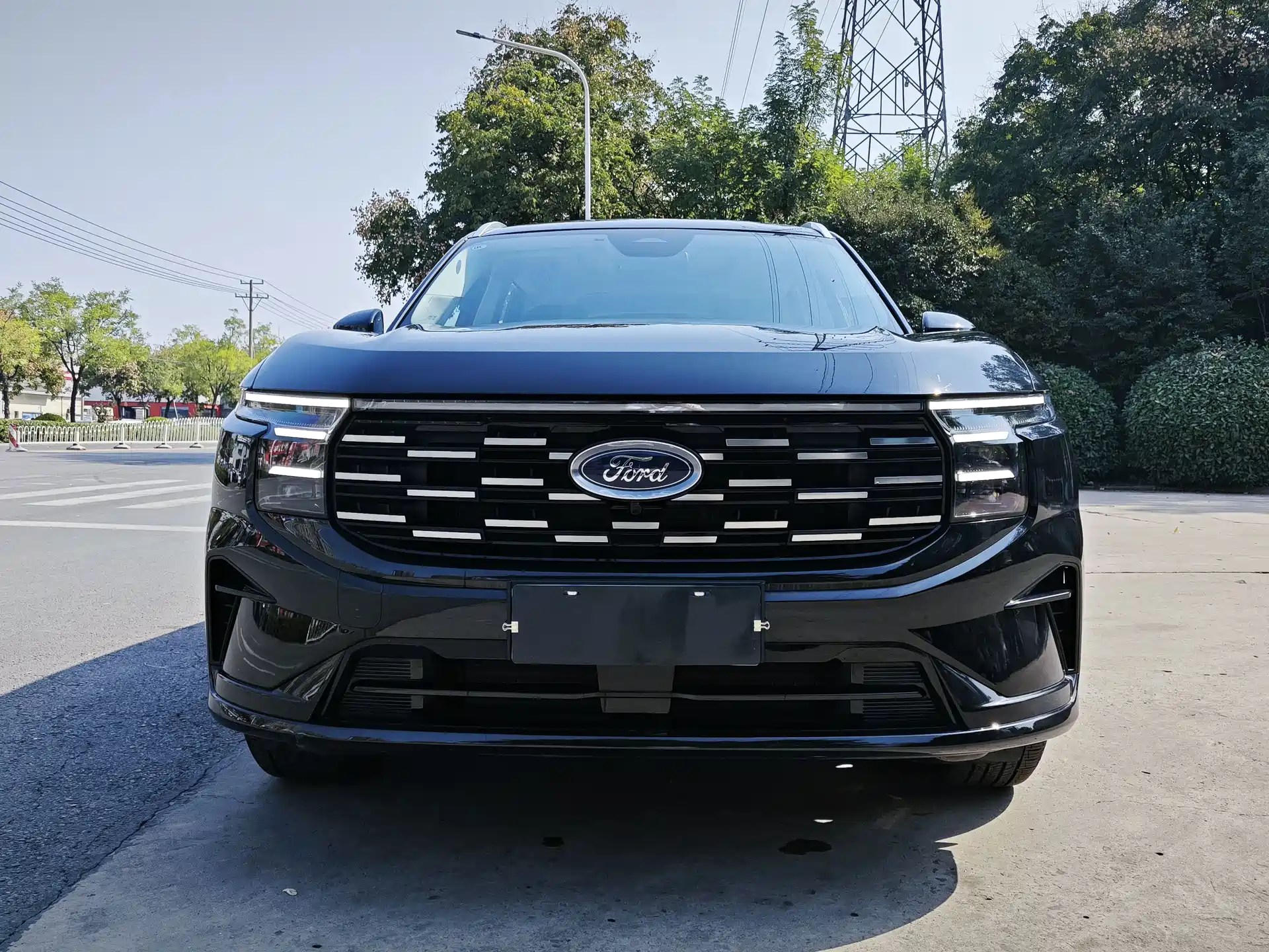 Фото 2 - Ford Edge