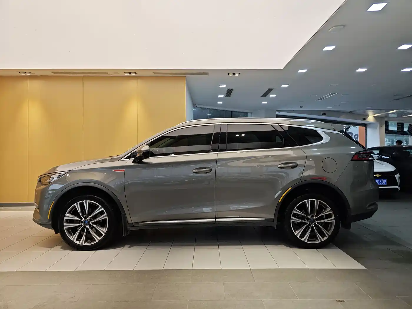 Photo 7 - BYD Tang