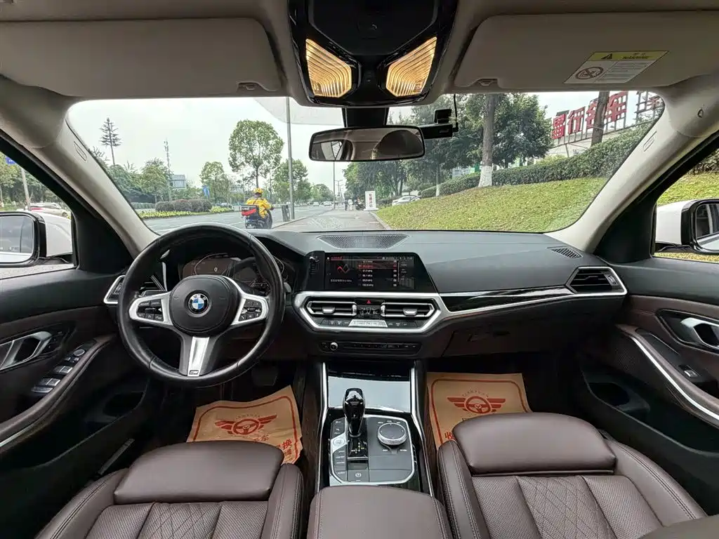 BMW 3 Series 2022 320Li M Sport Package фото 11