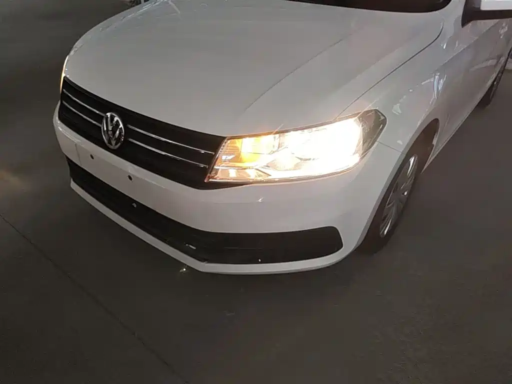 Volkswagen Santana 2016 1.6L Manual Trend Edition фото 24