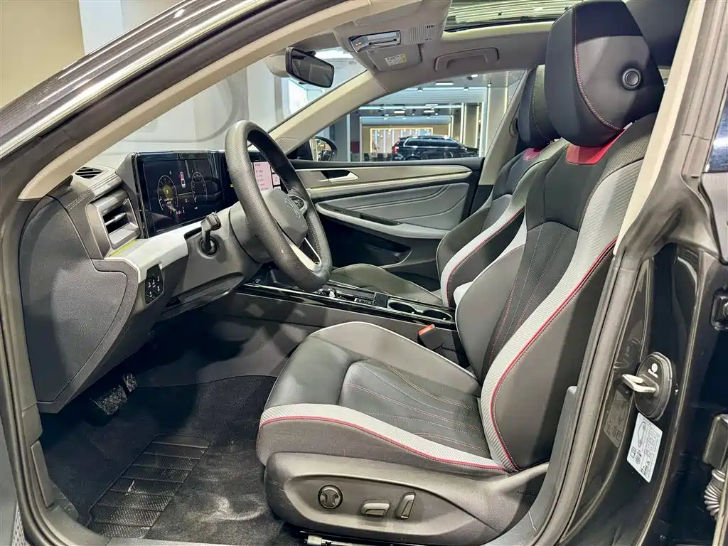 Volkswagen Lamando 2025 Model Year Lamando L 280TSI DSG Cool & Spicy PLUS Edition фото 29