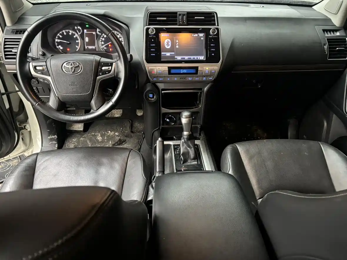 Toyota Prado 2018 3.5L Automatic TX-L Rear-mounted Spare Tire фото 9