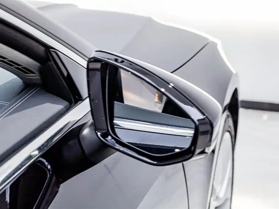 Audi A7L 2024 45TFSI S-line Dream Edition Crystal Package фото 19