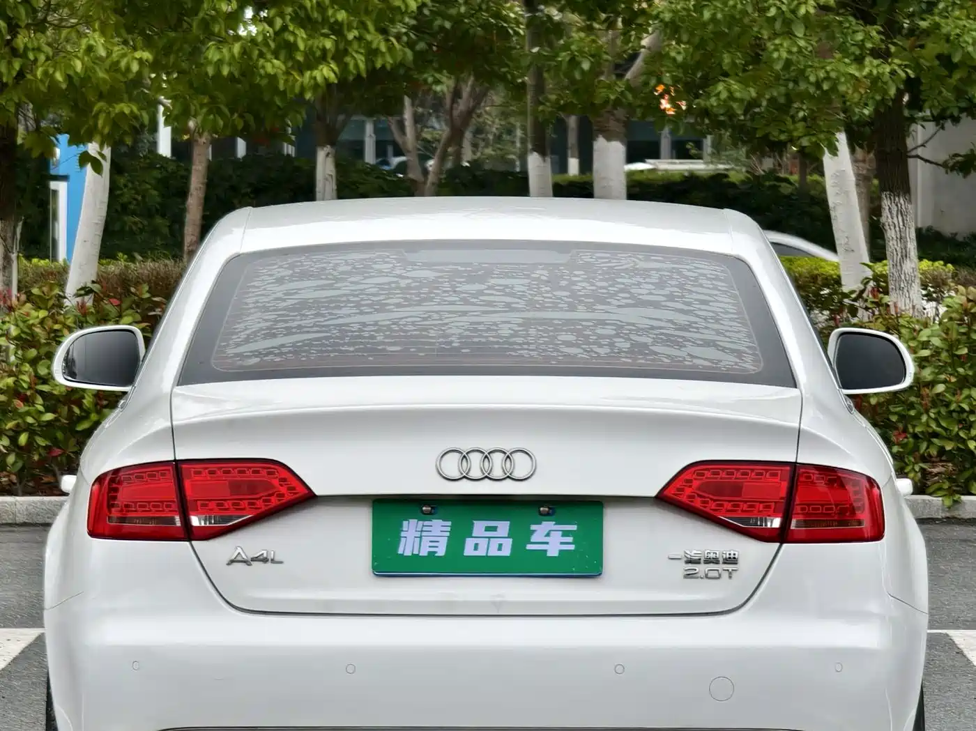 Фото 5 - Audi A4L