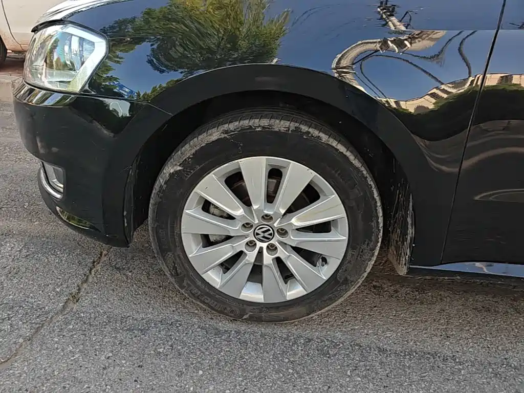 Фото 23 - Volkswagen Lavida