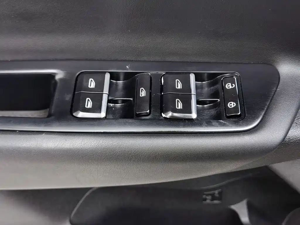 Geely Emgrand GS 2019 2018 Sport Edition 1.8L Automatic Leading Style
