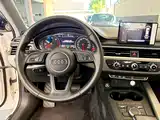 Photo 12 - Audi A4L