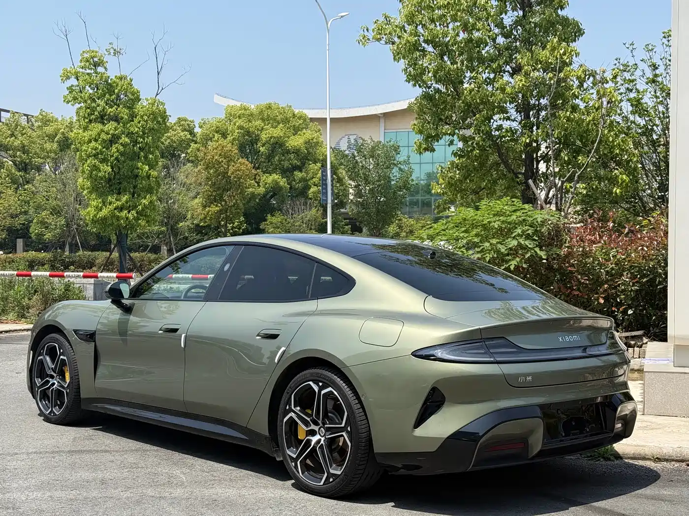 Xiaomi Auto Xiaomi SU7 2024 RWD Long Range Intelligent Driving Edition фото 3