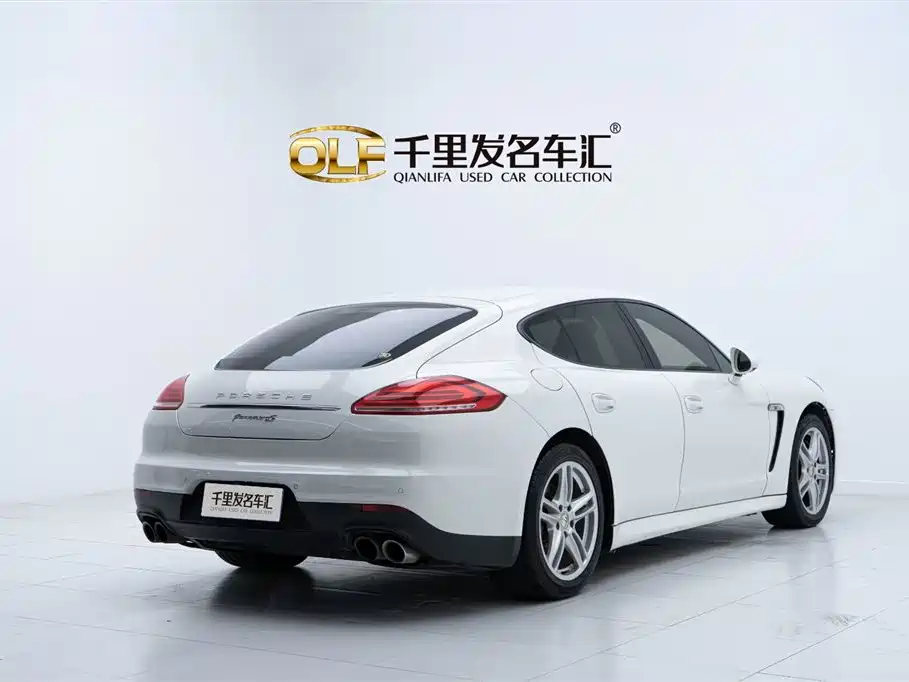 Porsche Panamera 2010 Panamera 3.6L фото 6