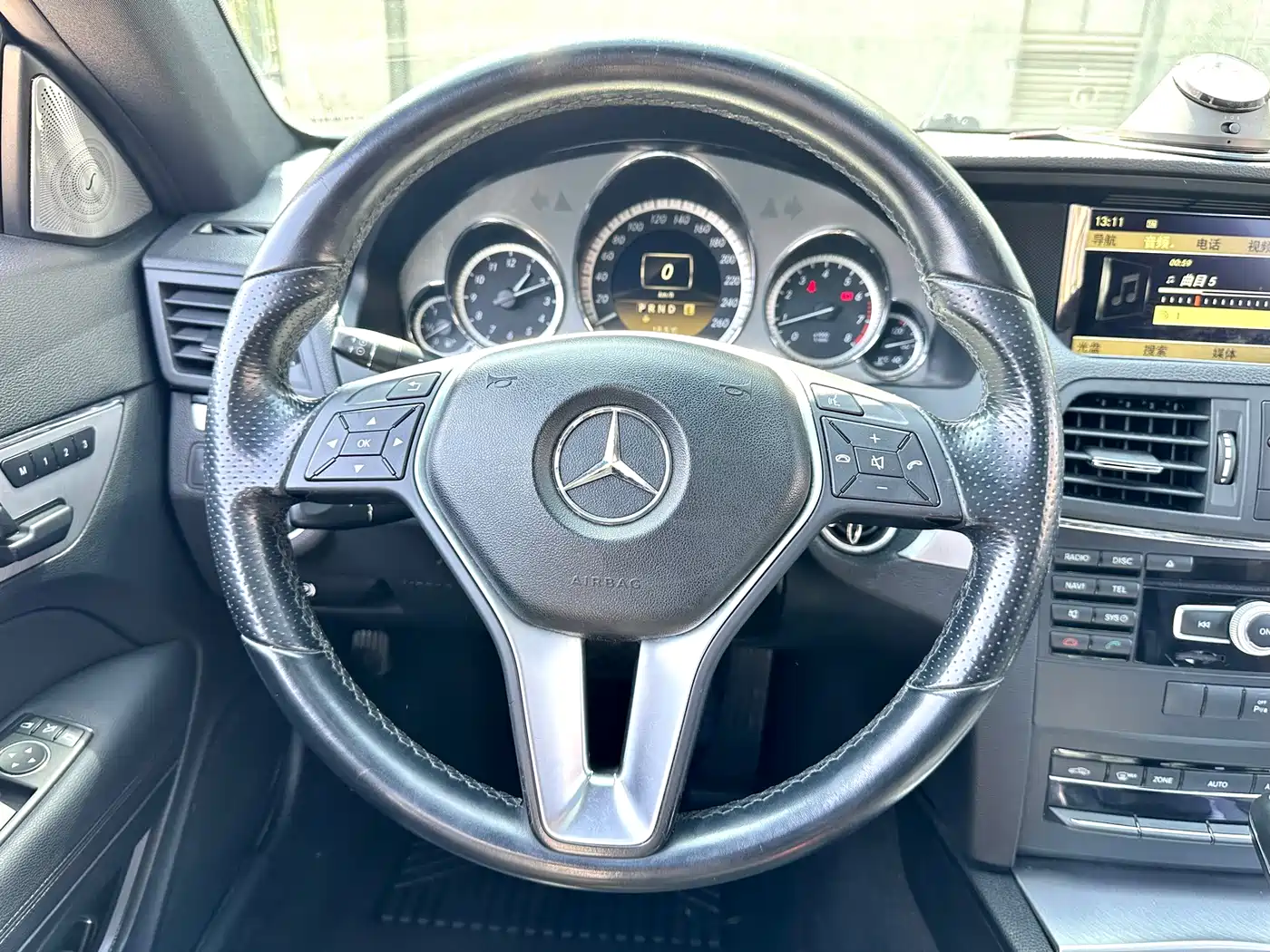 Mercedes-Benz E-Class (Import) 2011 E 260 CGI Coupe фото 7