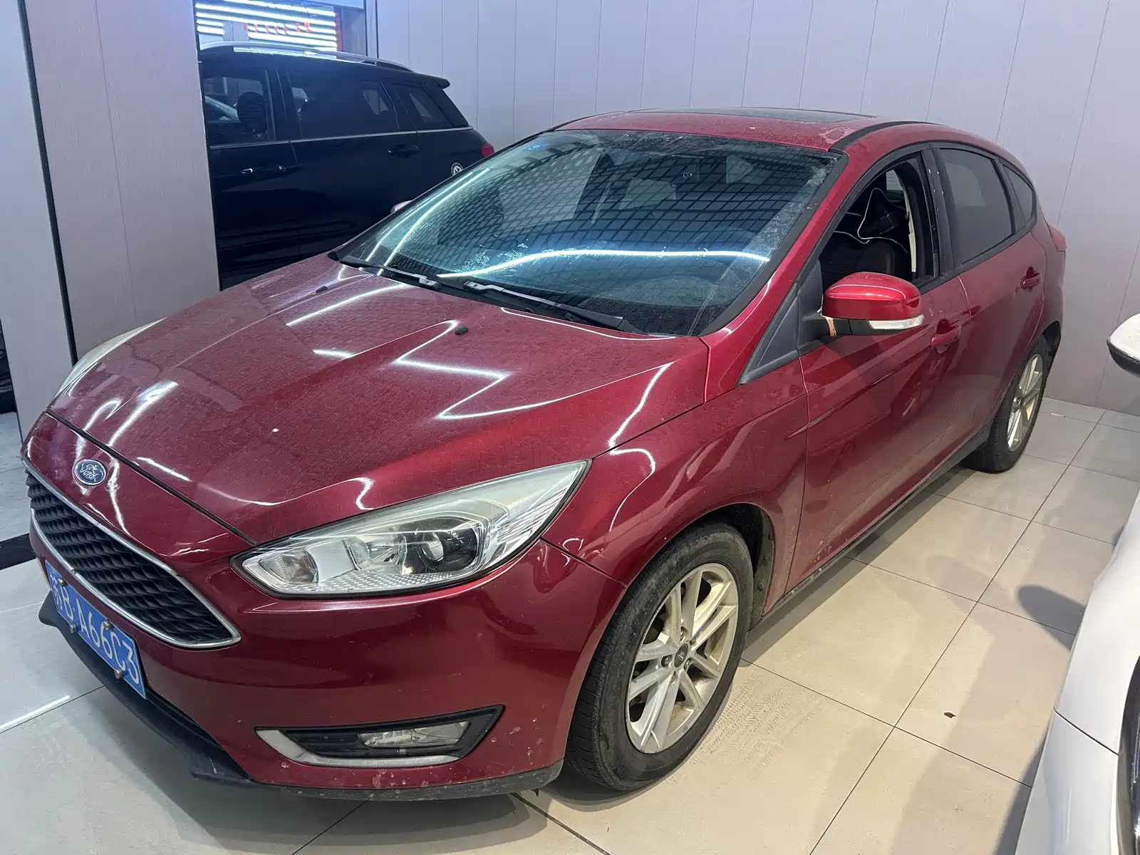 Photo 1 - Ford Focus