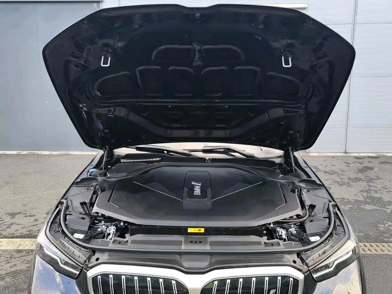 BMW i5 2026 2025 eDrive 35L M Sport Package
