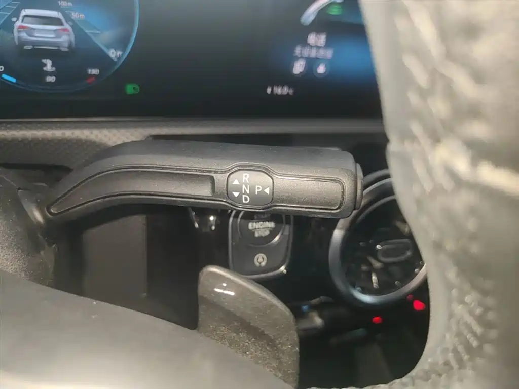 MERCEDES-BENZ CLASS A