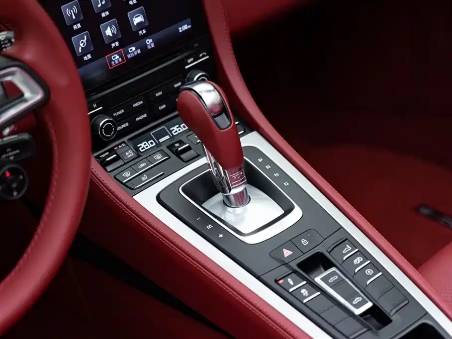 Porsche 718 2021 Spyder 2.0T фото 18