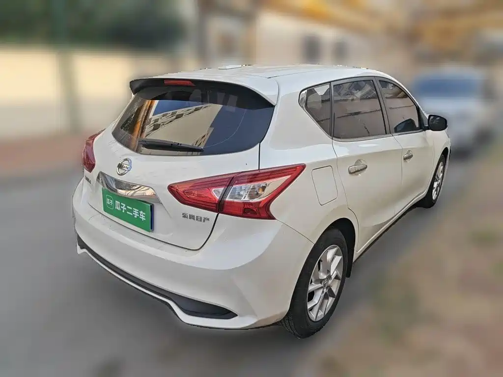 Nissan Tiida 2024 2024 1.6L CVT Smart Drive Edition
