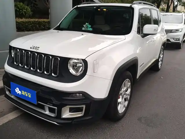 jeep freeman