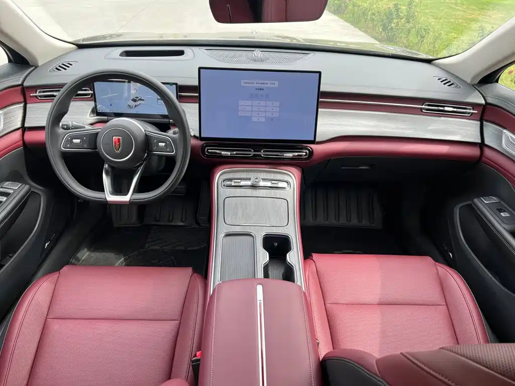 Фото 7 - Hongqi H5