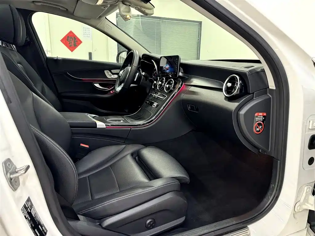 Mercedes-Benz C-Class 2020 Facelift C 260 L Sport фото 11