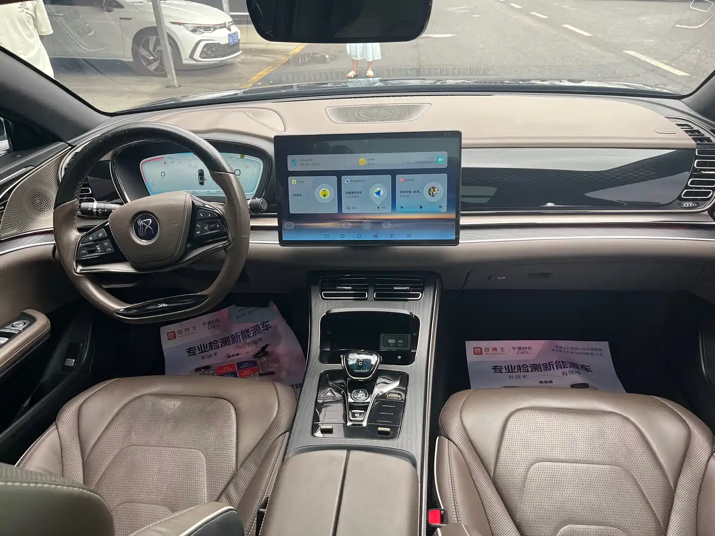 BYD Han 2022 DM-i 121KM Premium Edition фото 11