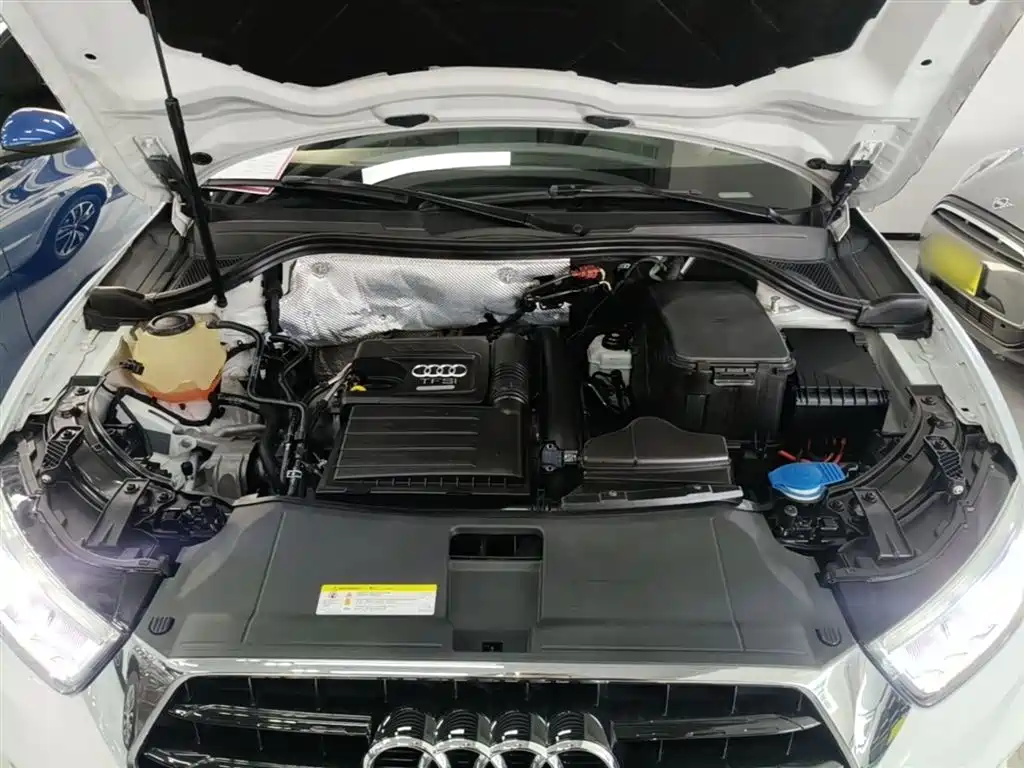 Audi Q3 2018 30 TFSI Fashion Collector's Edition фото 20