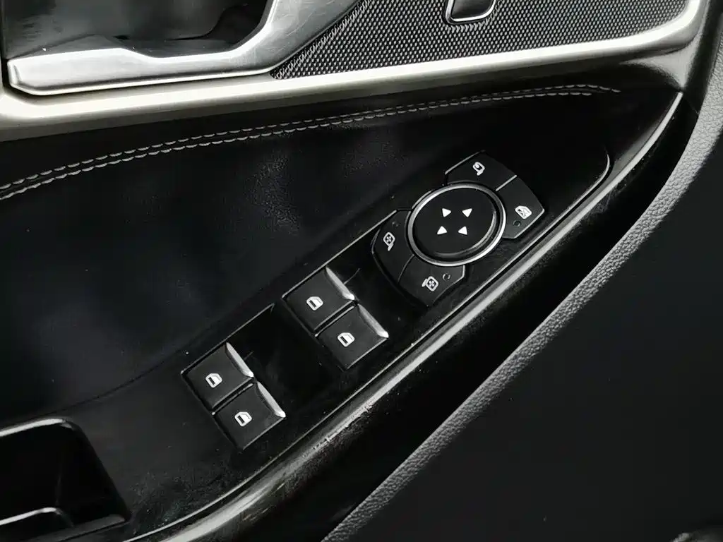 Ford Explorer 2020 2020 EcoBoost 285 AWD Trend Edition 6-Seater