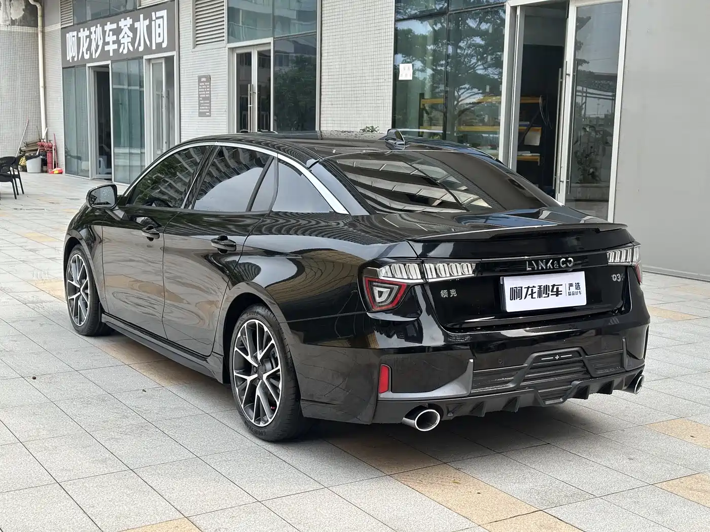 Lynk & Co 03 2021 1.5TD DCT Jin Champion Edition фото 13